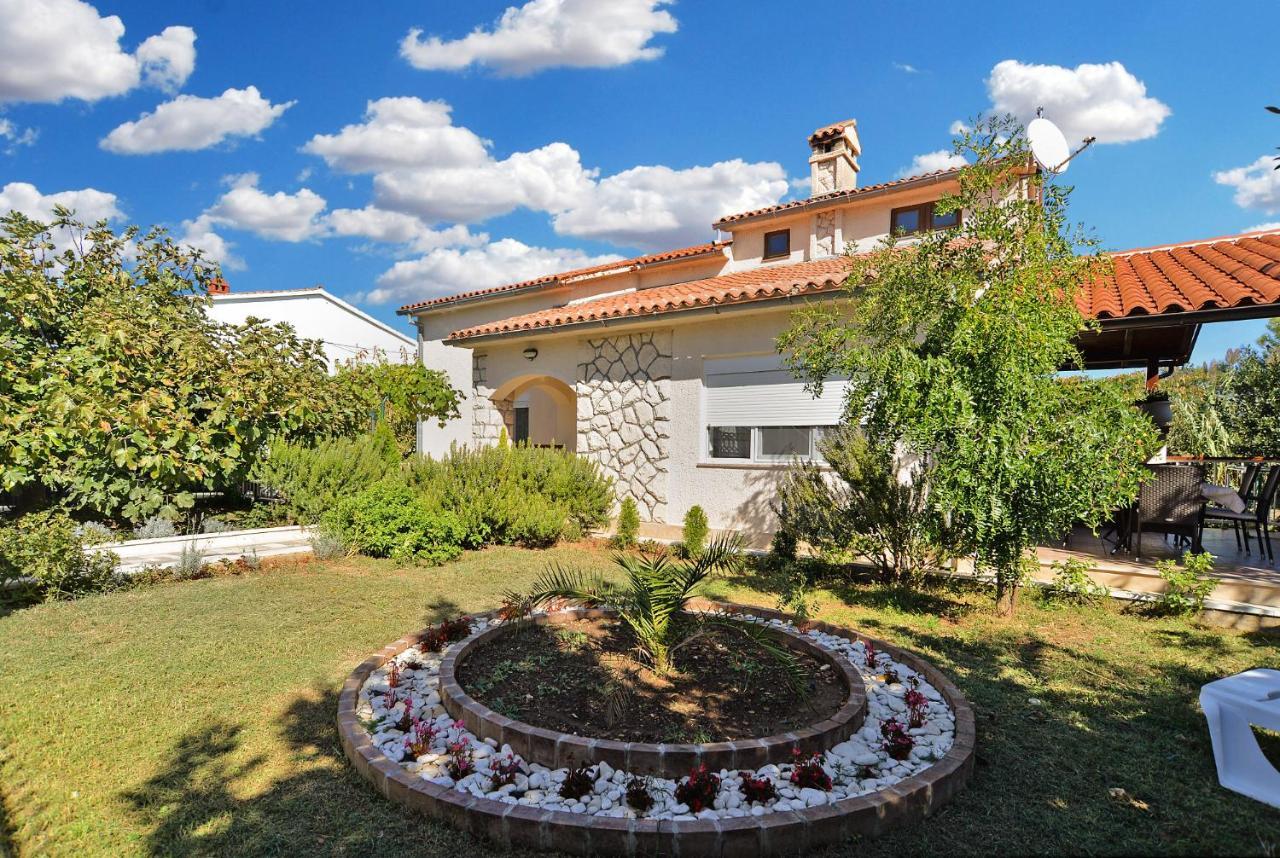 House Vlade 1219 Villa Premantura Luaran gambar